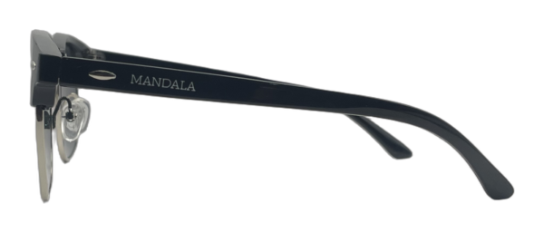 Óculos de Sol Berimbau Clubmaster Preto e Prata Lente Fumê