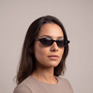 Óculos de Sol Breu Oval Fino Preto Lente Fumê