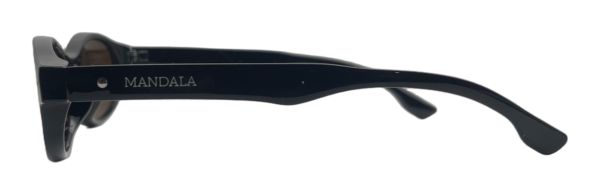 Óculos de Sol Cacau Oval Preto Lente Marrom